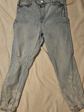 Jennifer Lopez Light Blue Distressed Boyfriend Jeans